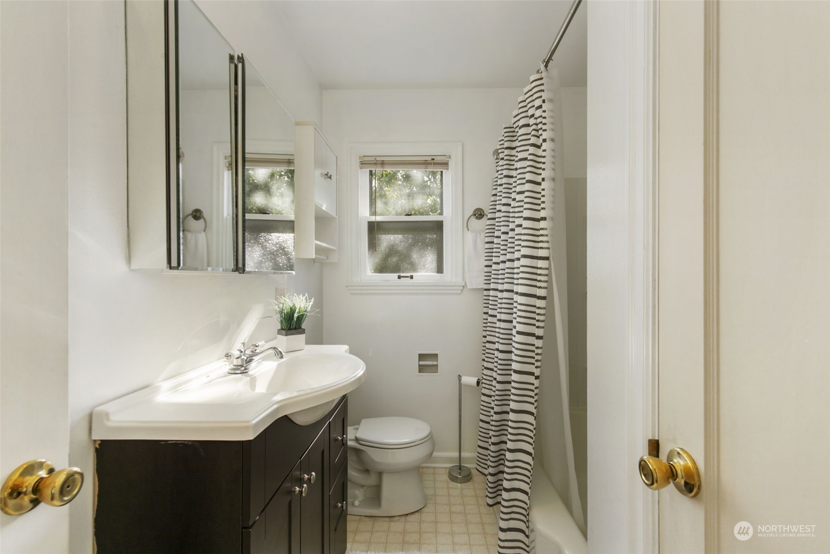 2339 Terrace Street Bremerton, WA 98310 - Photo 13 of 24 Gallery Image 13