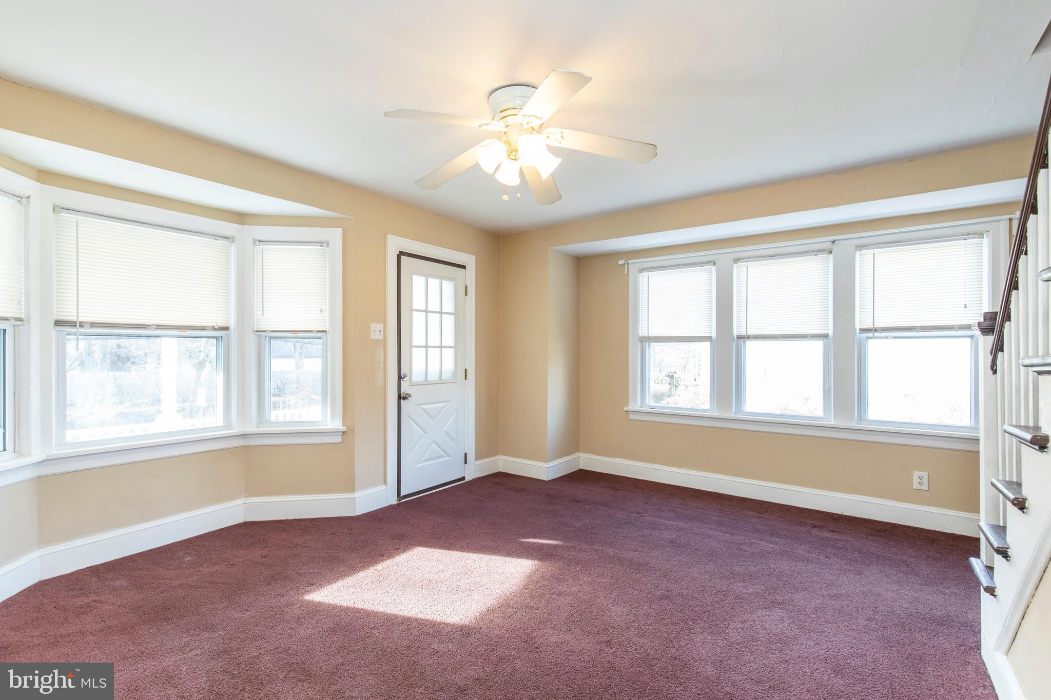 813 North Providence Road Media, PA 19063 - Photo 6 of 16 Light Filled Living Room
