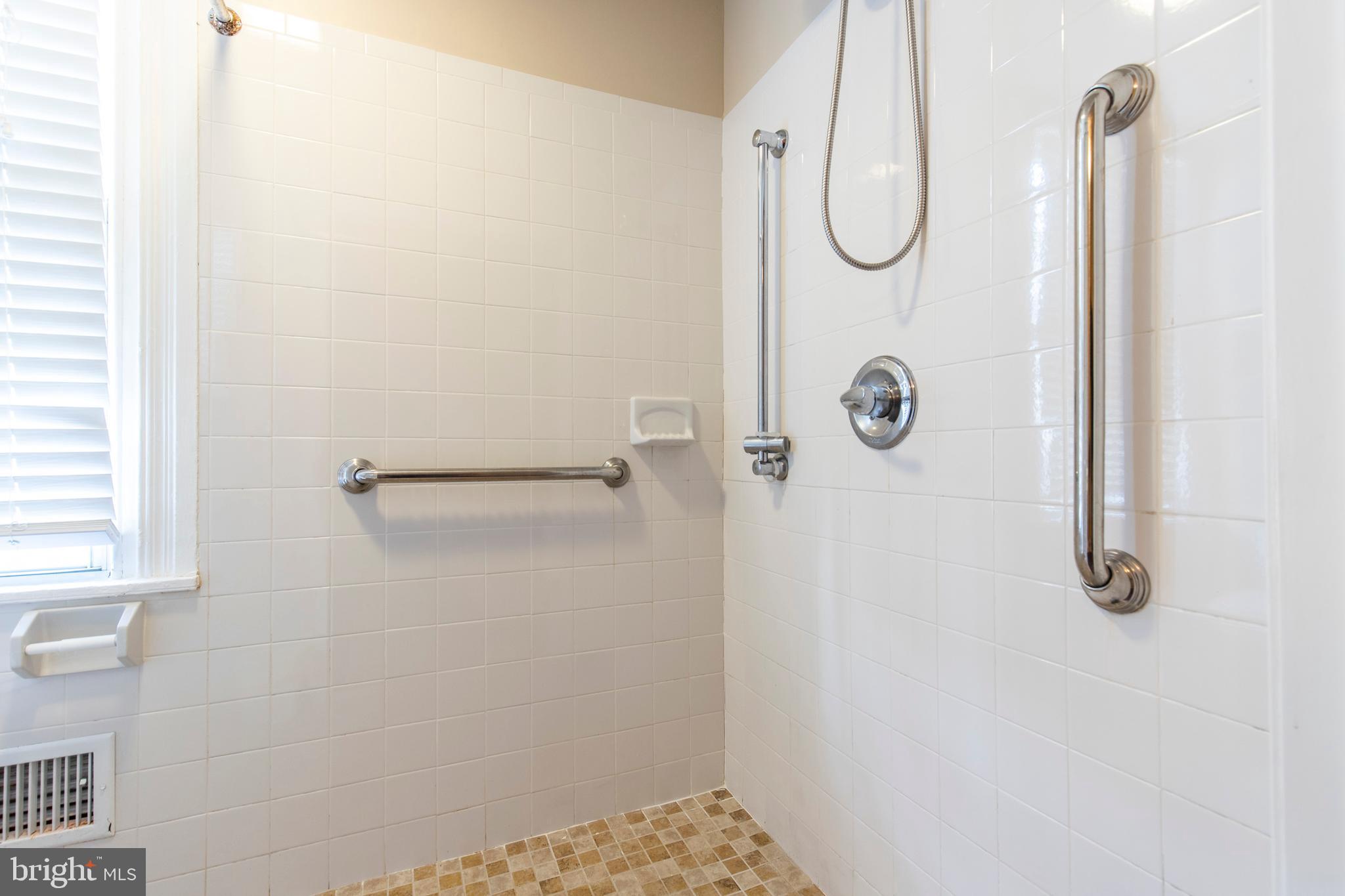 813 North Providence Road Media, PA 19063 - Photo 9 of 16 Full Bath on Main floor, view 2