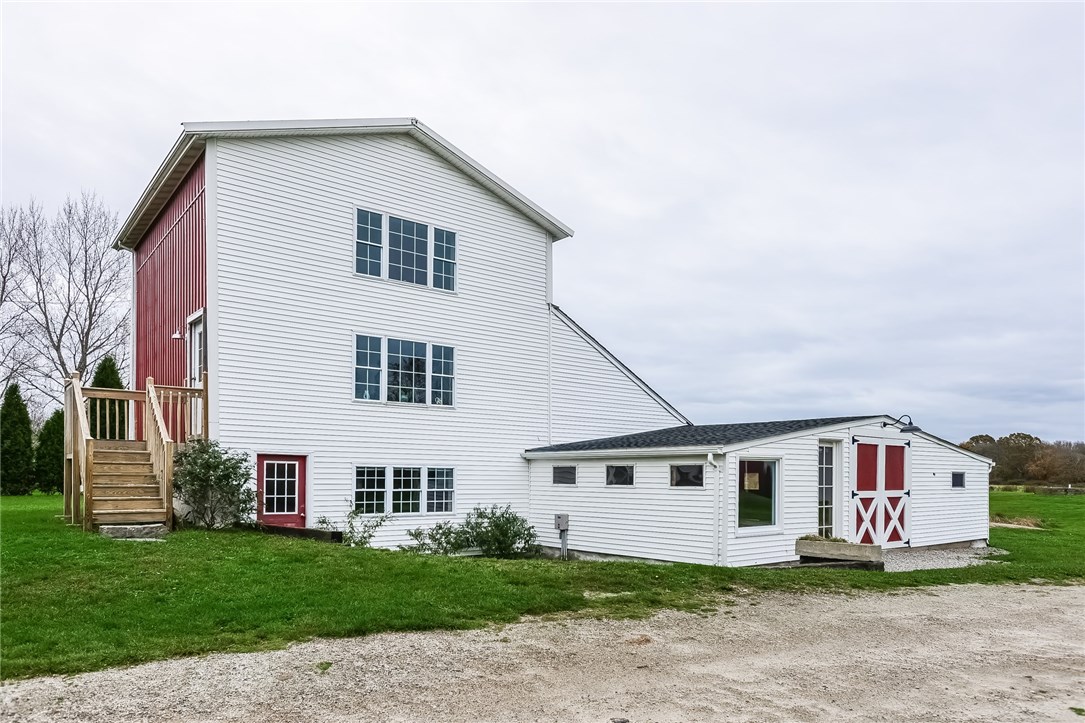42 Brownell Road Little Compton, RI 02837 - Photo 9 of 40