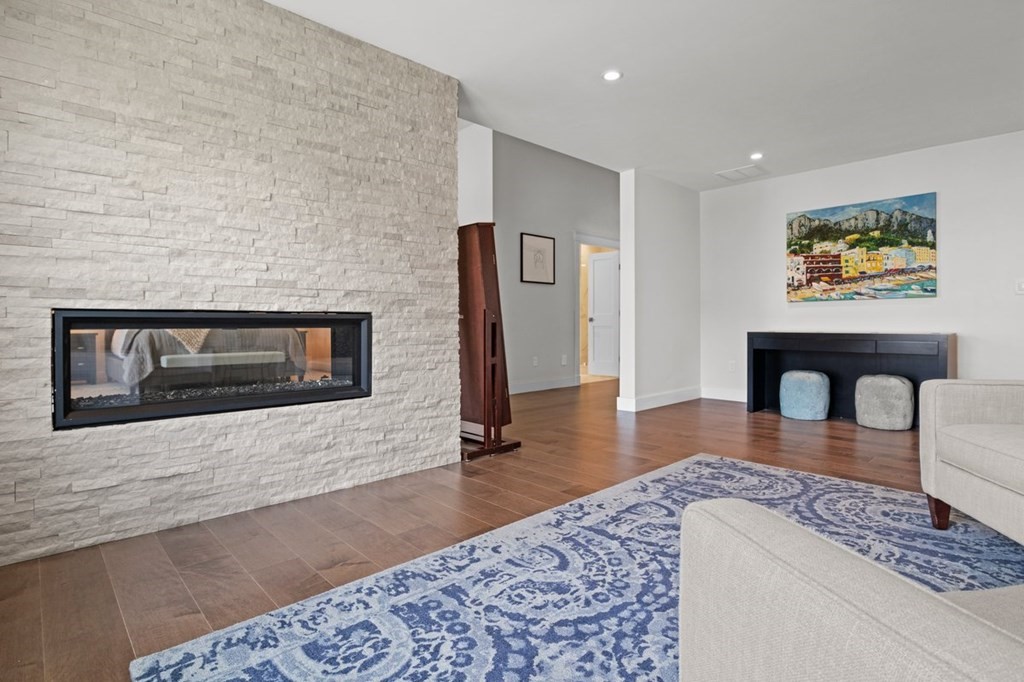 38 Hedgerow Ln. Westwood, MA 02090 - Photo 18 of 42