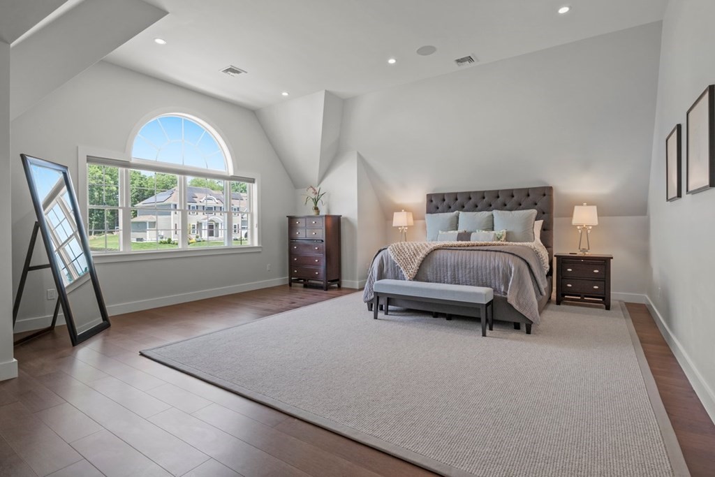 38 Hedgerow Ln. Westwood, MA 02090 - Photo 19 of 42