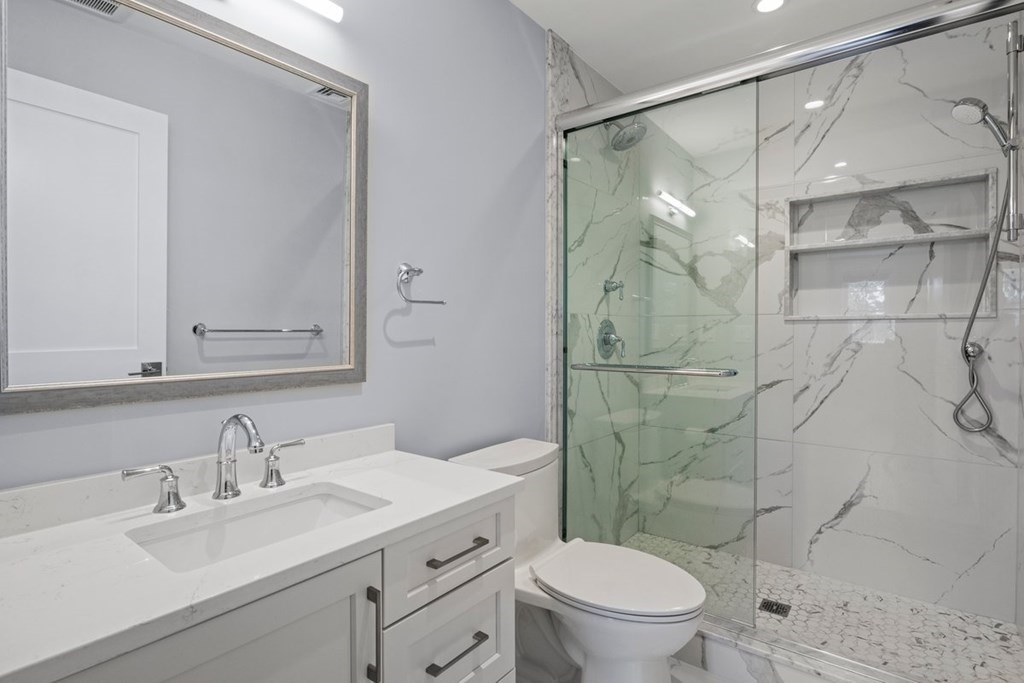 38 Hedgerow Ln. Westwood, MA 02090 - Photo 26 of 42