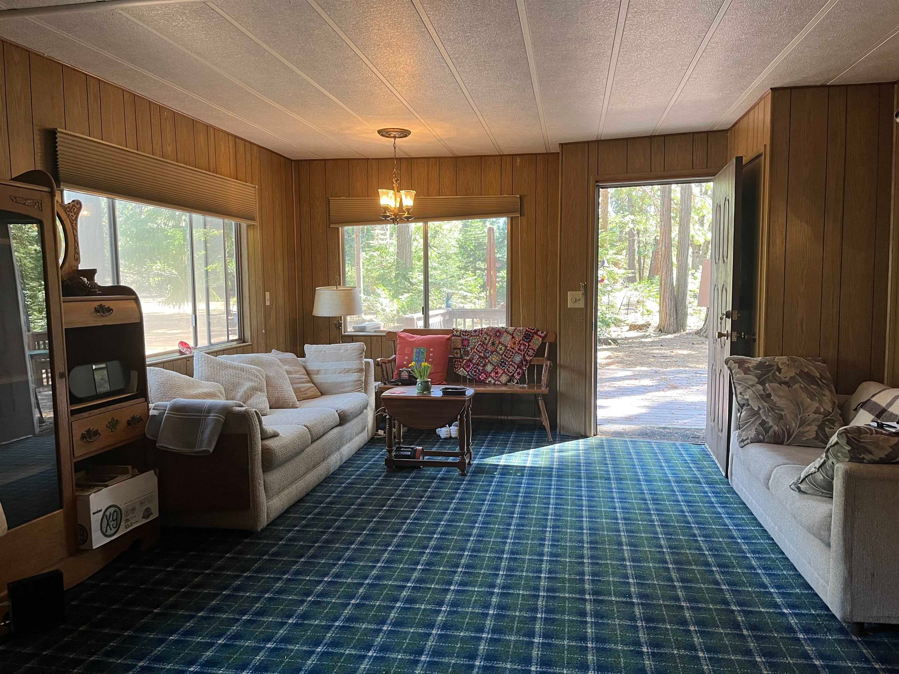 620 Wisner Road Mount Shasta, CA 96067 - Photo 5 of 35 Gallery Image 5