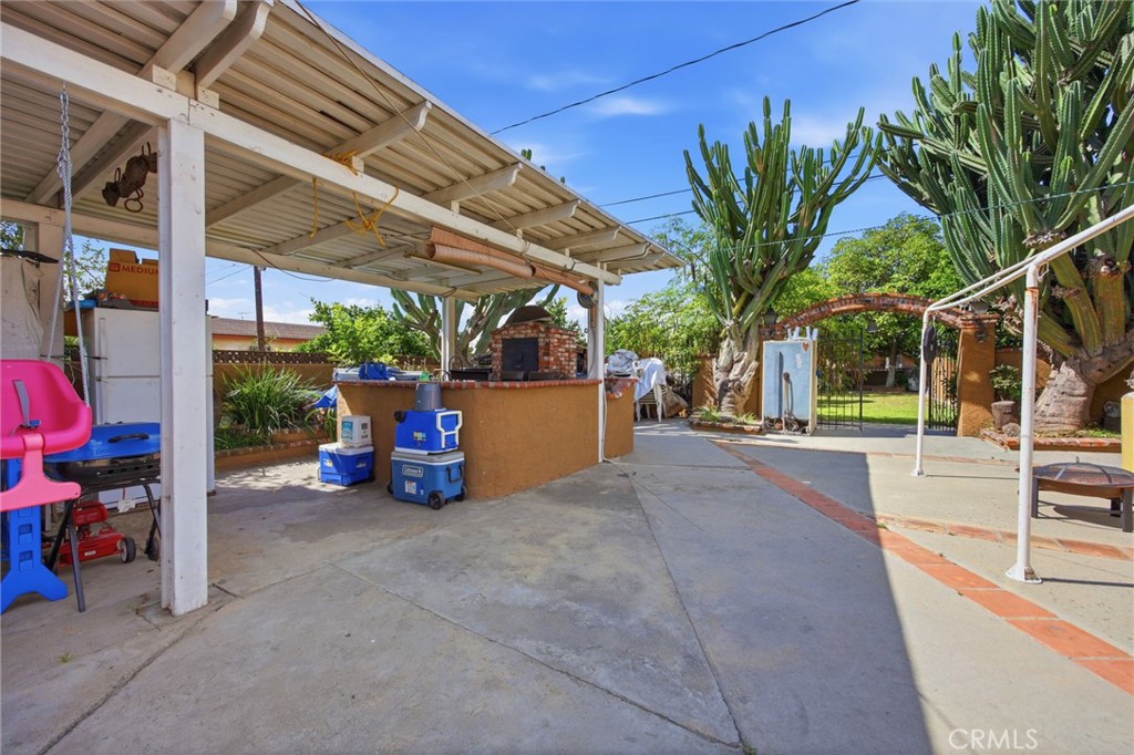 13054 Amar Road Baldwin Park, CA 91706 - Photo 33 of 52
