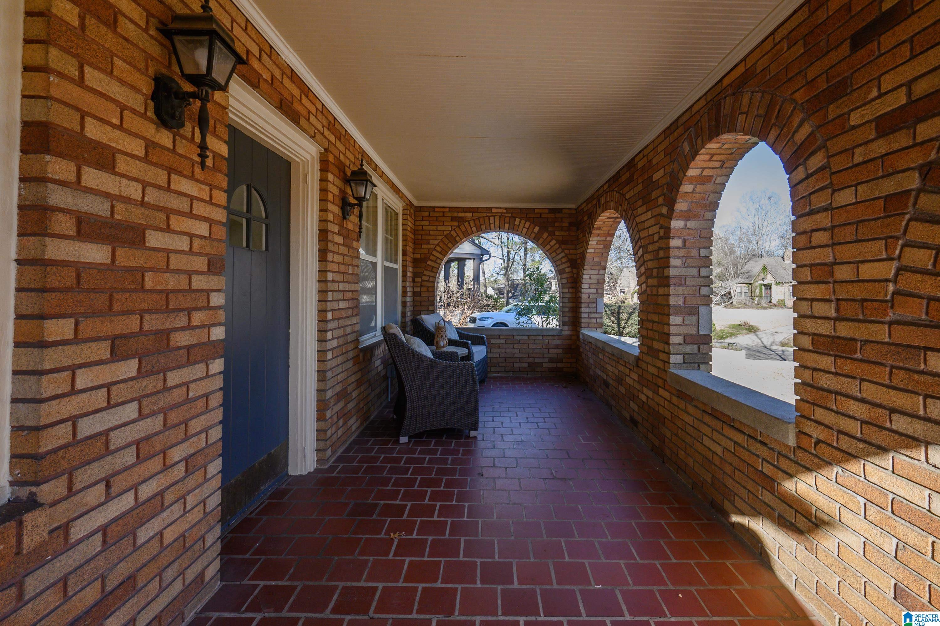 1901 Kensington Road Birmingham, AL 35209 - Photo 4 of 44
