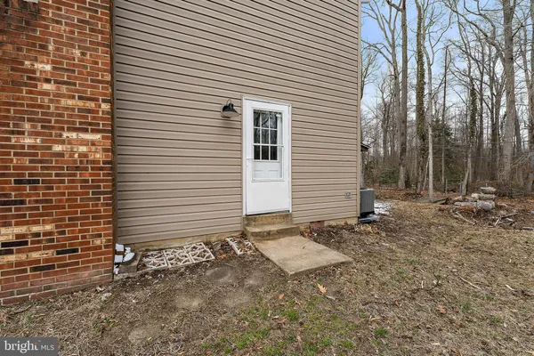 $2,645 | 38 Ocala Lane, Fredericksburg, VA 22408
