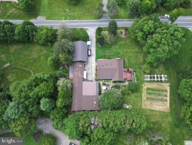 1080 Mt Airy Road Davidsonville, MD 21035 - Photo 55 of 64 an aerial view of a house with outdoor space swimming pool and lake view