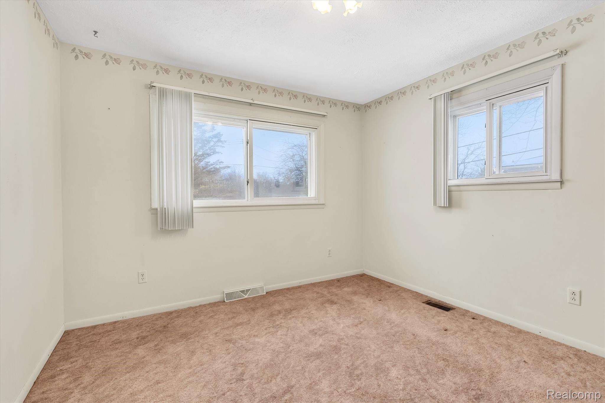 5332 Ohara Road Carleton, MI 48117 - Photo 23 of 52 24-5332-Ohara-Rd-WindowStill-Real-Estate-Photography-24.jpg