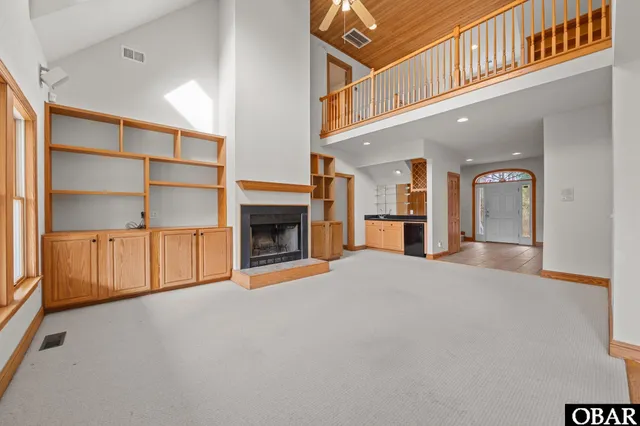 $899,900 | 147 South Dogwood Trail, Southern Shores, NC 27949