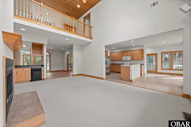 $899,900 | 147 South Dogwood Trail, Southern Shores, NC 27949