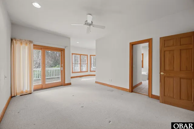 $899,900 | 147 South Dogwood Trail, Southern Shores, NC 27949