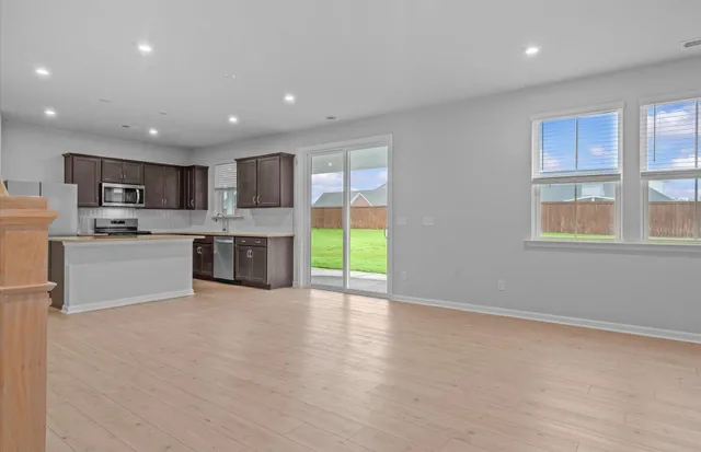 $344,470 | 1172 Fox Holw Street, Spartanburg, SC 29303