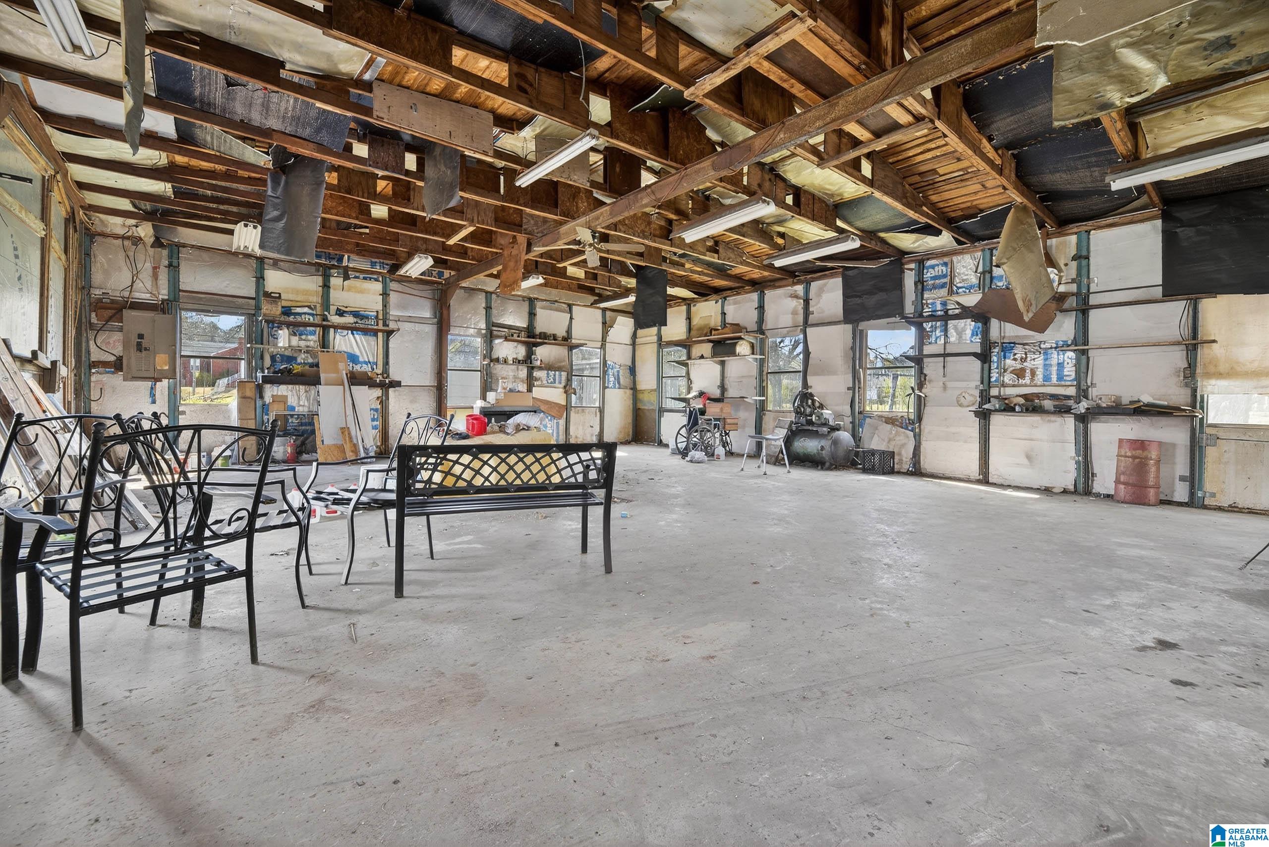 104 Main Street Weaver, AL 36277 - Photo 41 of 43