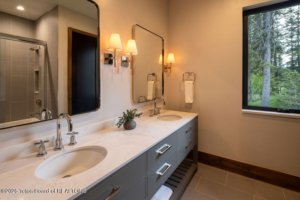 15495 Tall Timber Road Jackson, WY 83001 - Photo 14 of 35 Bathroom 2