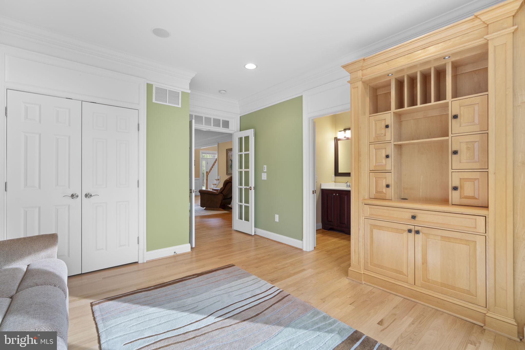 370 Eagle Hill Road Pasadena, MD 21122 - Photo 30 of 118 Office | Den | Study