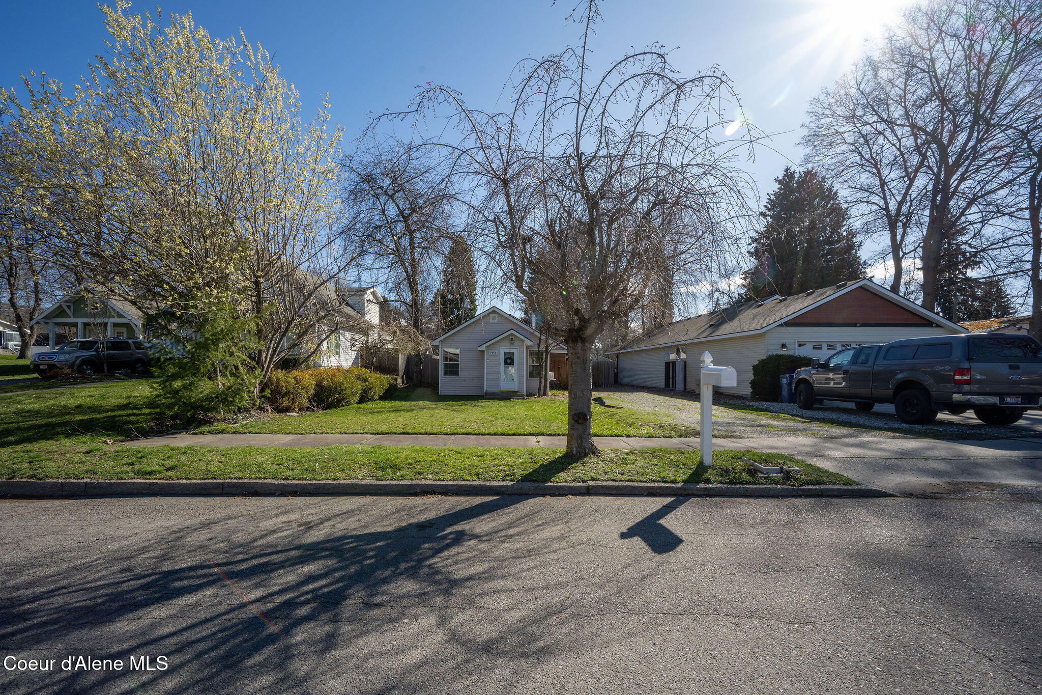 1514 6th Street Coeur D'Alene, ID 83814 - Photo 2 of 29 DSC_1294