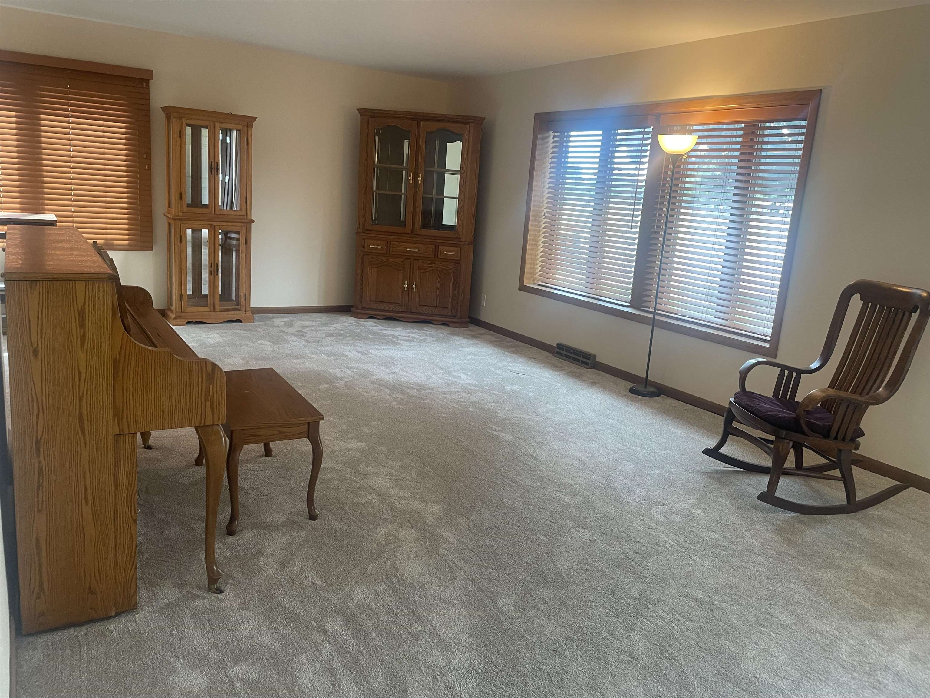723 Ruggles Street Fond du Lac, WI 54935 - Photo 5 of 41