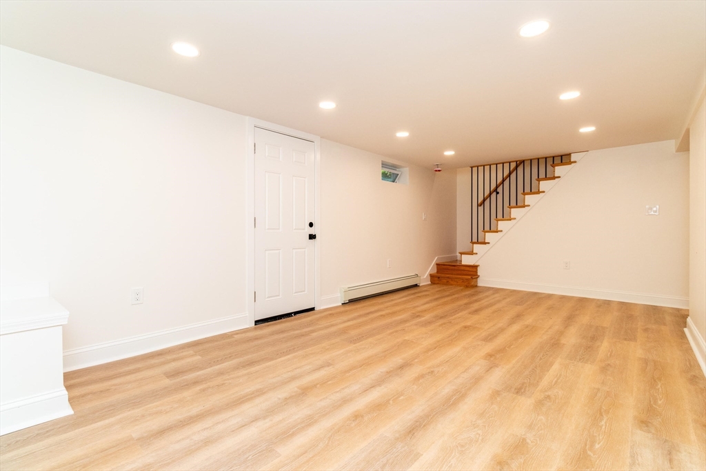 24 Vernon Road Medway, MA 02053 - Photo 8 of 15