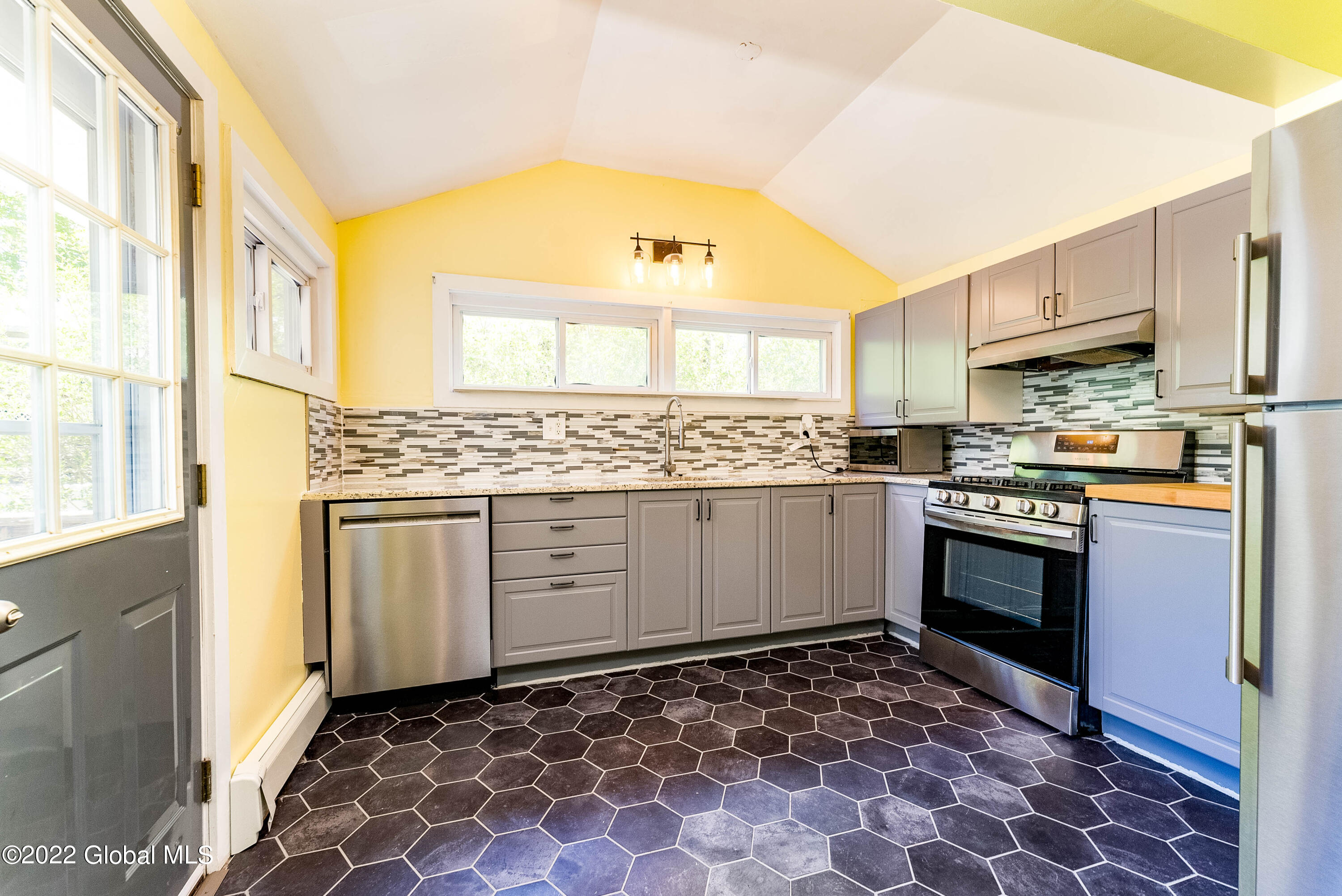 213 Dunsbach Ferry Road Colonie, NY 12047 - Photo 9 of 34 DSC00233-Edit
