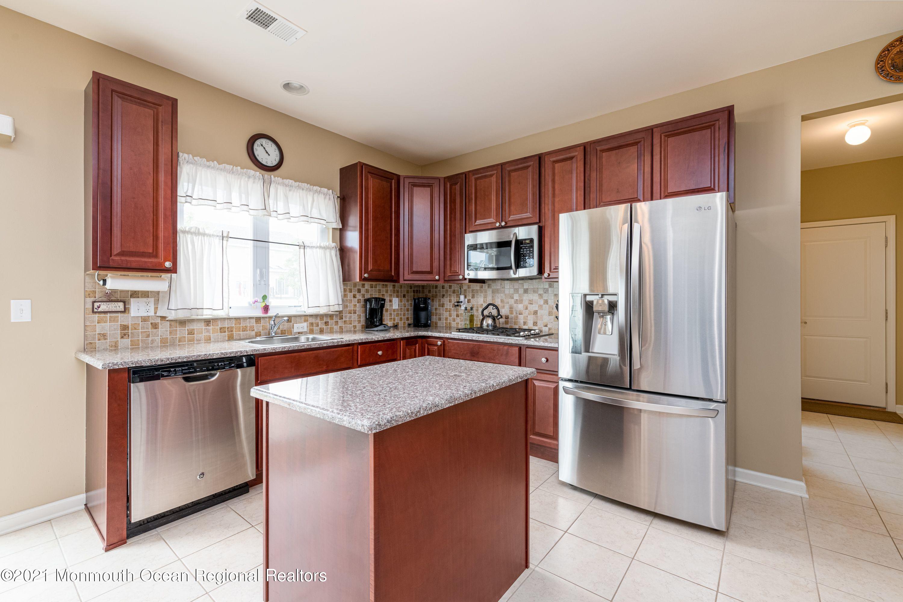 36 Bridle Path Bayville, NJ 08721 - Photo 2 of 33 36bridle