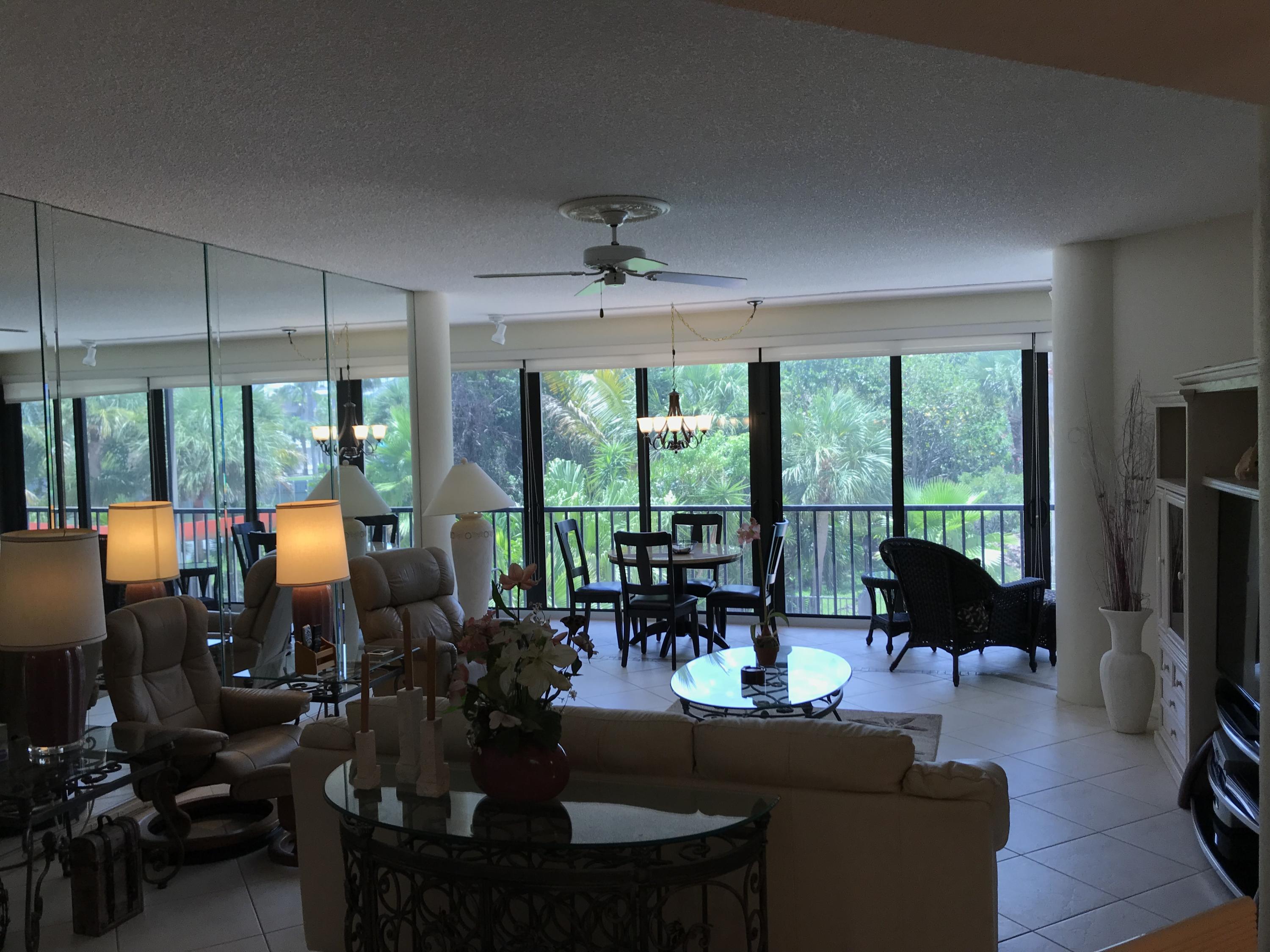 221 Northeast Plantation Road, Unit 211 Stuart, FL 34996 - Photo 11 of 33 C87E92EE-A254-4DB2-9BD5-649216F5B8C9
