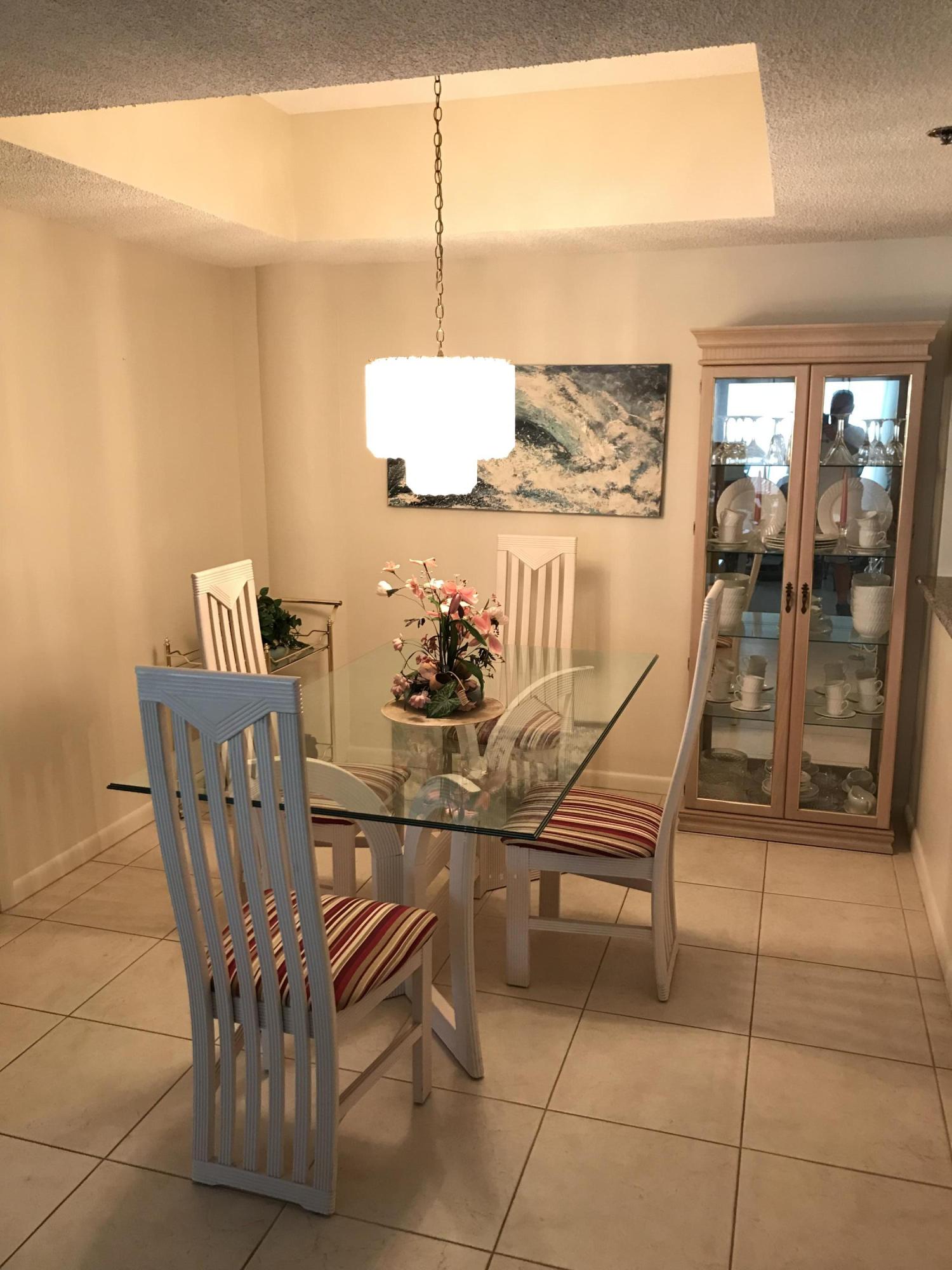 221 Northeast Plantation Road, Unit 211 Stuart, FL 34996 - Photo 13 of 33 C7AFFBD7-0618-4F45-9645-BFCBD8B4B7A3