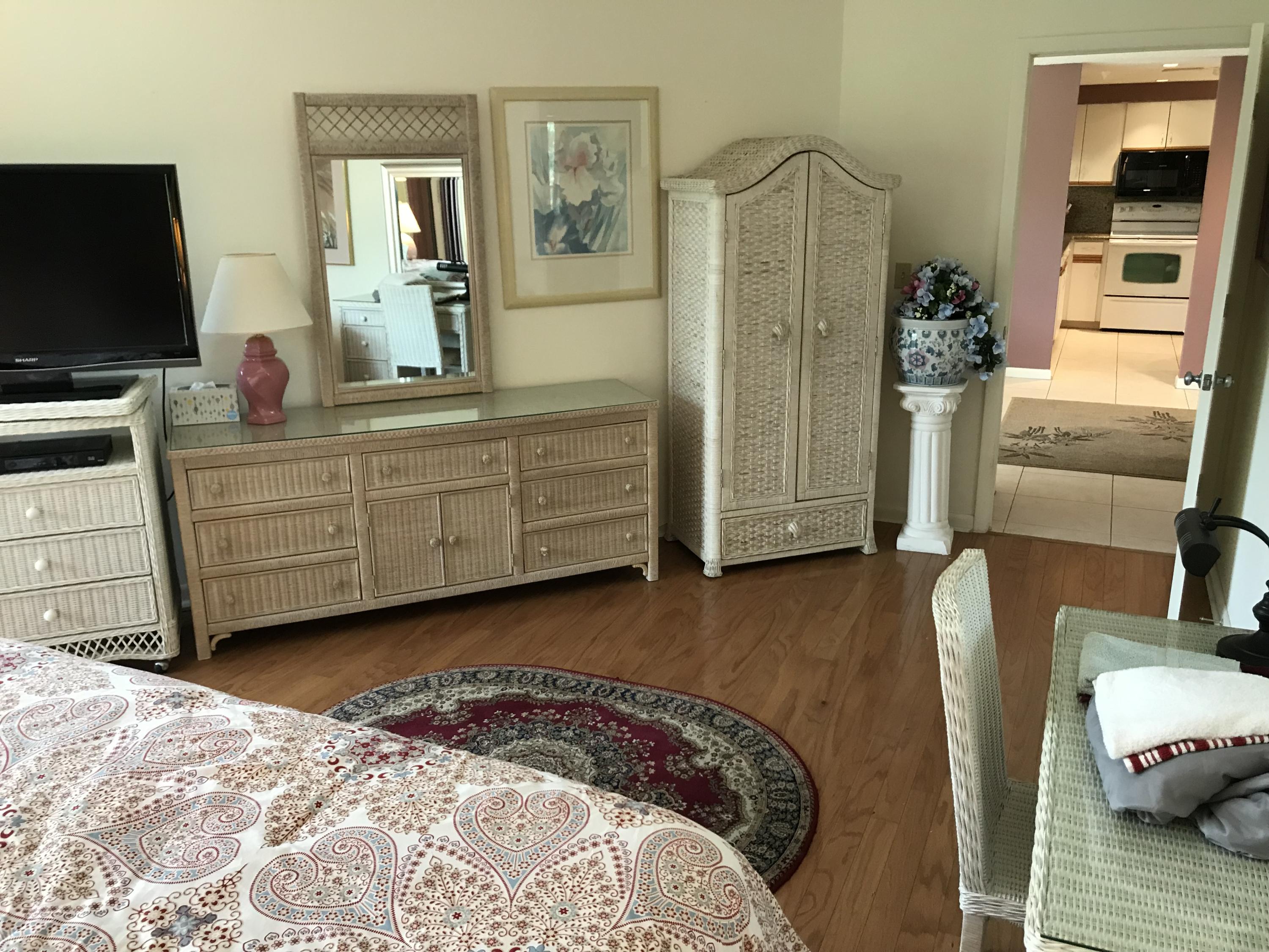 221 Northeast Plantation Road, Unit 211 Stuart, FL 34996 - Photo 15 of 33 07AF32FE-FE18-46B5-984F-C29D0D498401