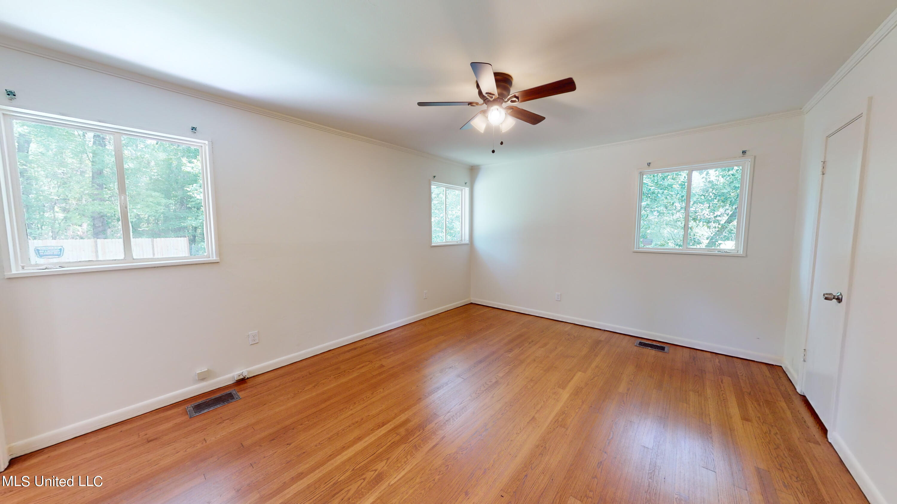 3736 Old Canton Road Jackson, MS 39216 - Photo 16 of 20 3736-Old-Canton-Rd-05302023_203925