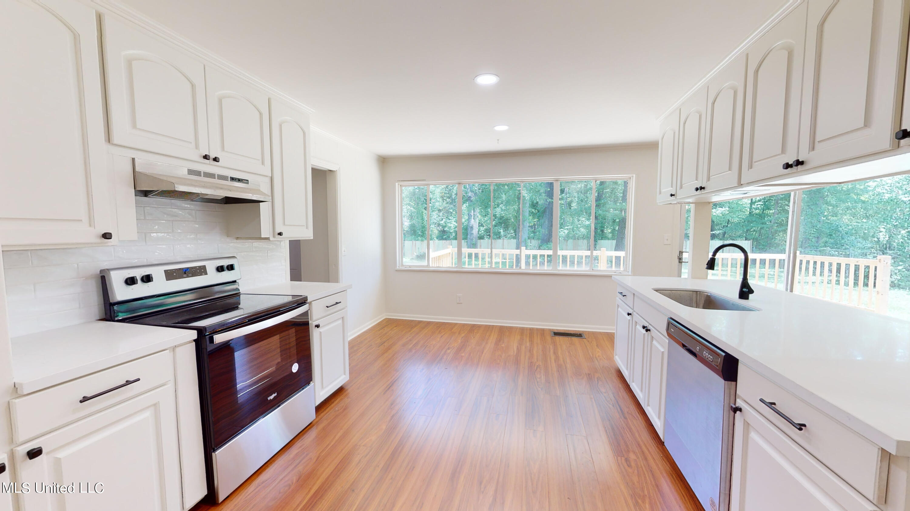 3736 Old Canton Road Jackson, MS 39216 - Photo 8 of 20 3736-Old-Canton-Rd-05302023_203445