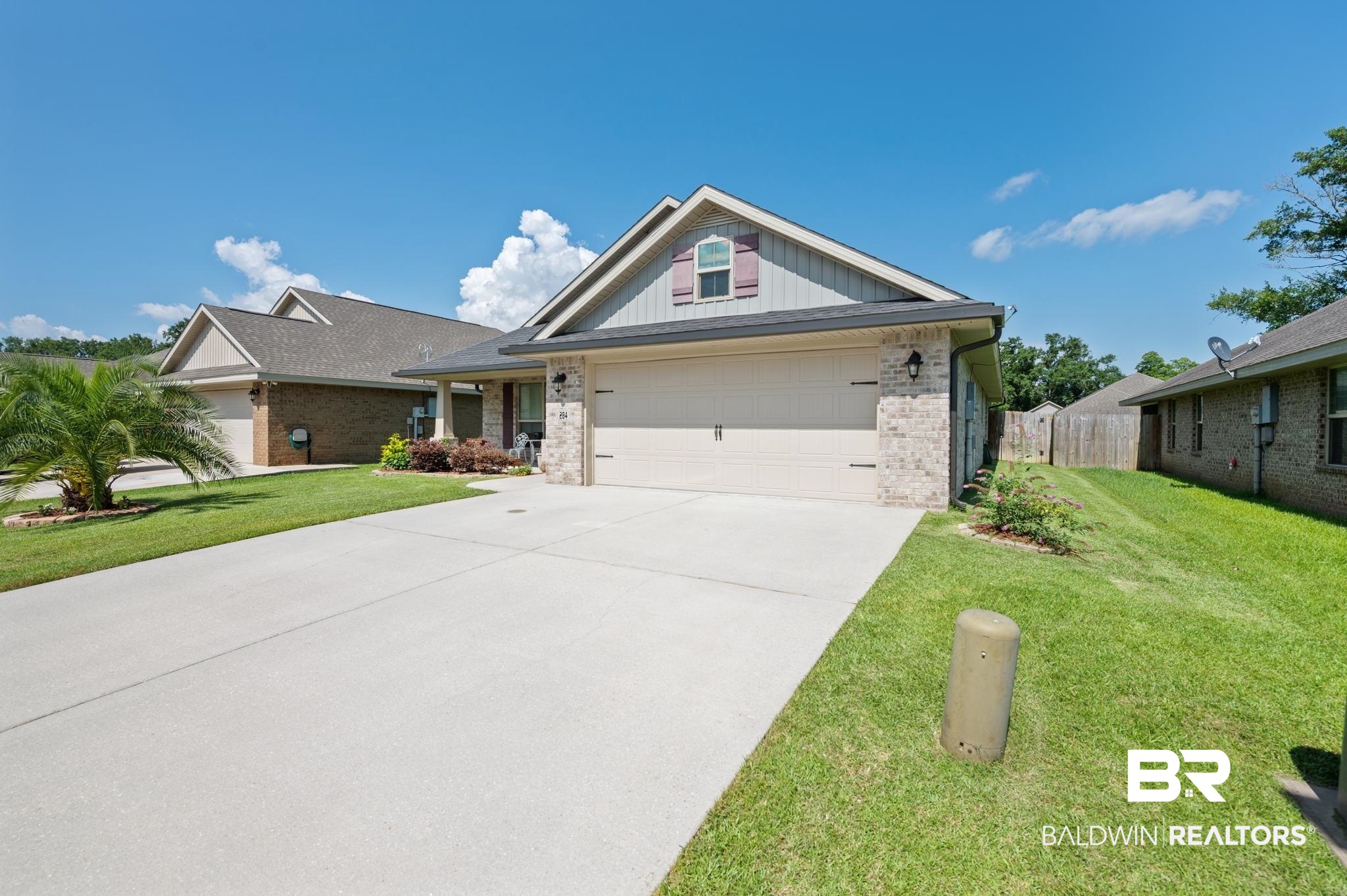 284 Wyatt Court Foley, AL 36535 - Photo 3 of 33