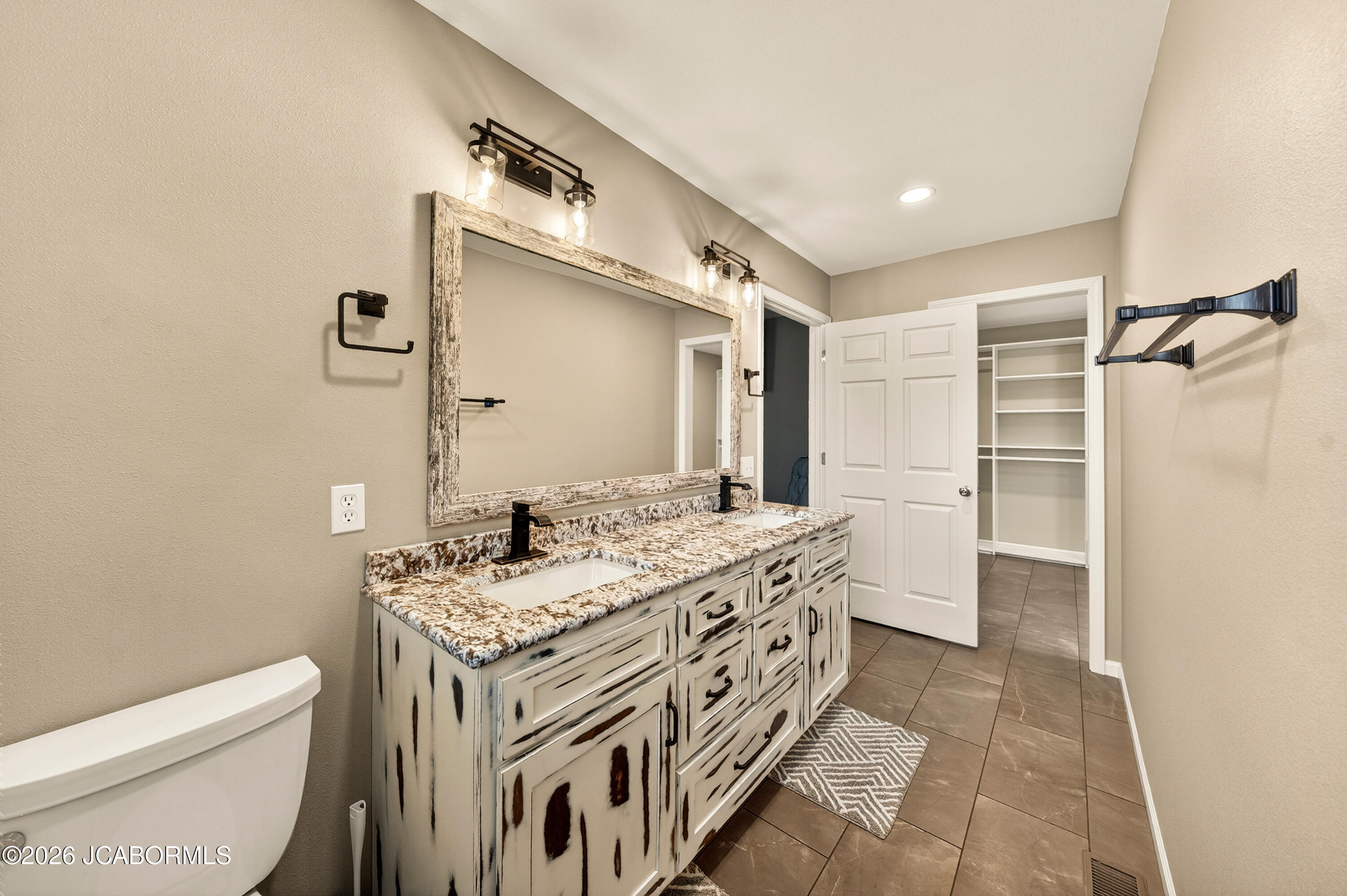 5122 Tanner Bridge Road Jefferson City, MO 65101 - Photo 29 of 65