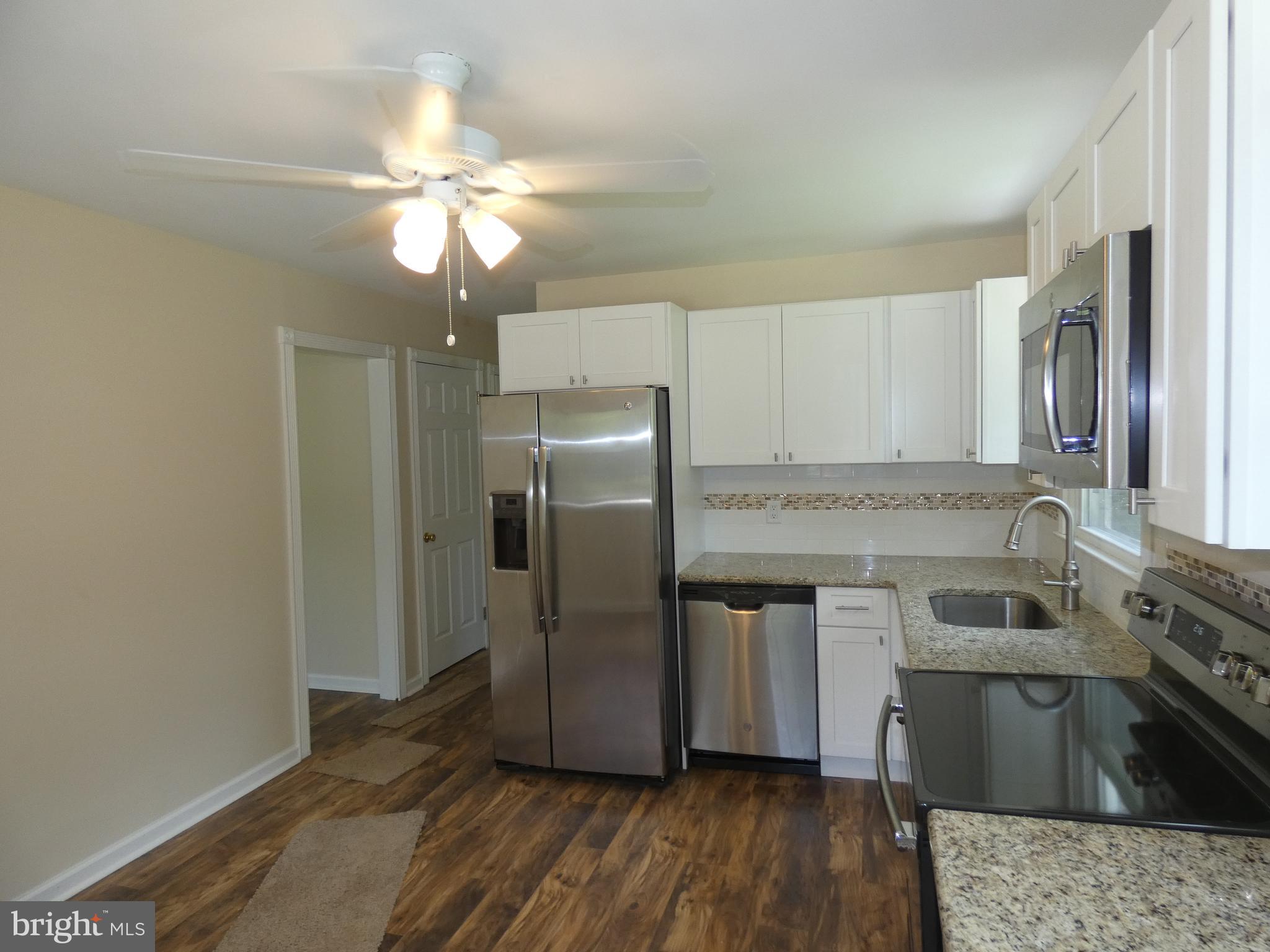 389 East Millstream Road Cream Ridge, NJ 08514 - Photo 12 of 40