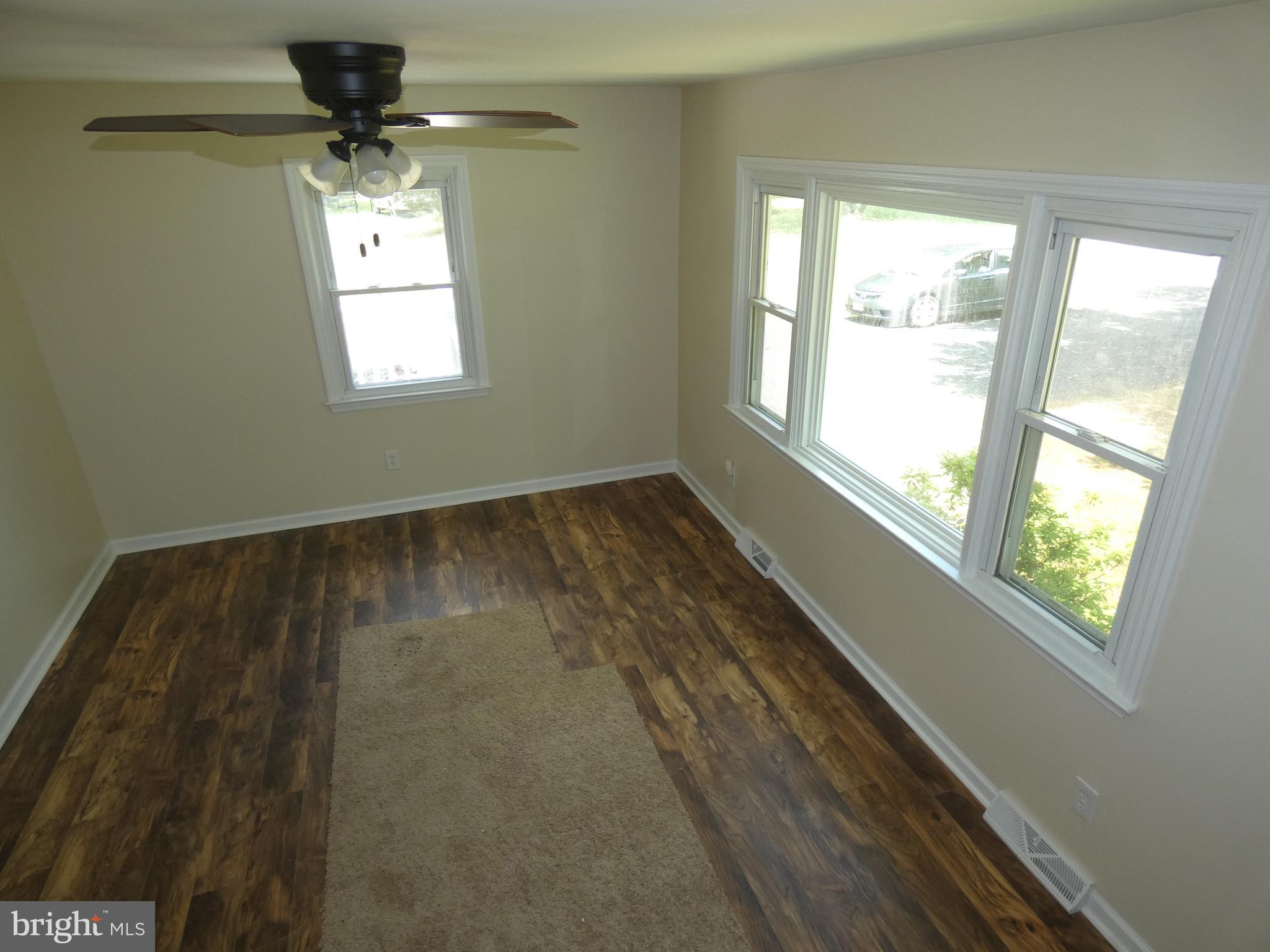 389 East Millstream Road Cream Ridge, NJ 08514 - Photo 16 of 40