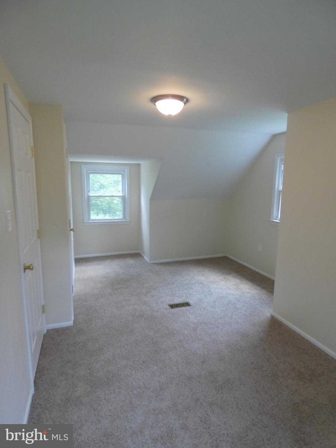 389 East Millstream Road Cream Ridge, NJ 08514 - Photo 31 of 40