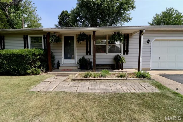 $209,900 | 100 South Bend Road, Lebanon, MO 65536