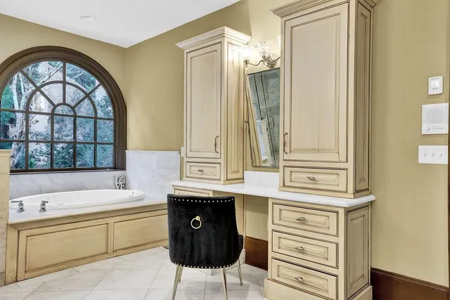 $2,099,000 | 2636 Dobbs Circle Northwest, Atlanta, GA 30327