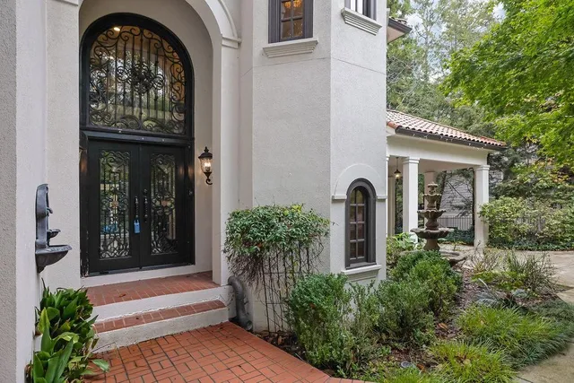 $2,099,000 | 2636 Dobbs Circle Northwest, Atlanta, GA 30327