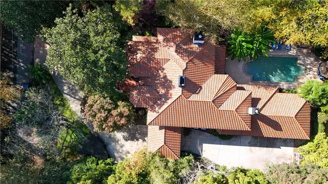 $2,099,000 | 2636 Dobbs Circle Northwest, Atlanta, GA 30327