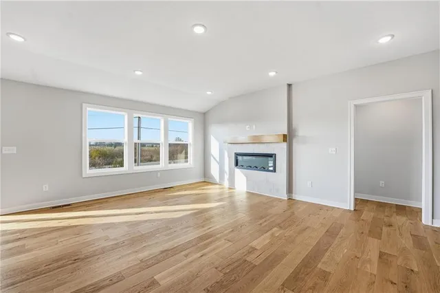 $469,950 | 1937 Southwest Merryman Drive, Lee's Summit, MO 64082