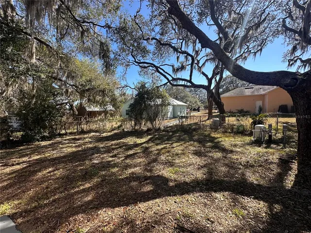 $1,400 | 5520 Ohio Avenue, Lady Lake, FL 32159