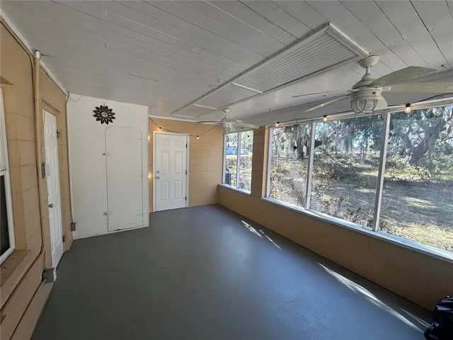 $1,400 | 5520 Ohio Avenue, Lady Lake, FL 32159