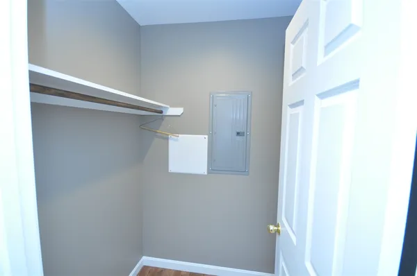 $1,600 | 16 Central Street, Unit 2B, Bristol, NH 03222