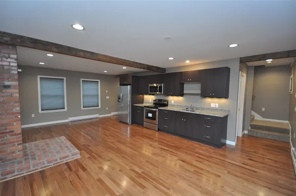 $1,600 | 16 Central Street, Unit 2B, Bristol, NH 03222