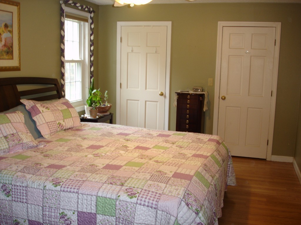 28 Brookside Road Westford, MA 01886 - Photo 12 of 16 Gallery Image 12