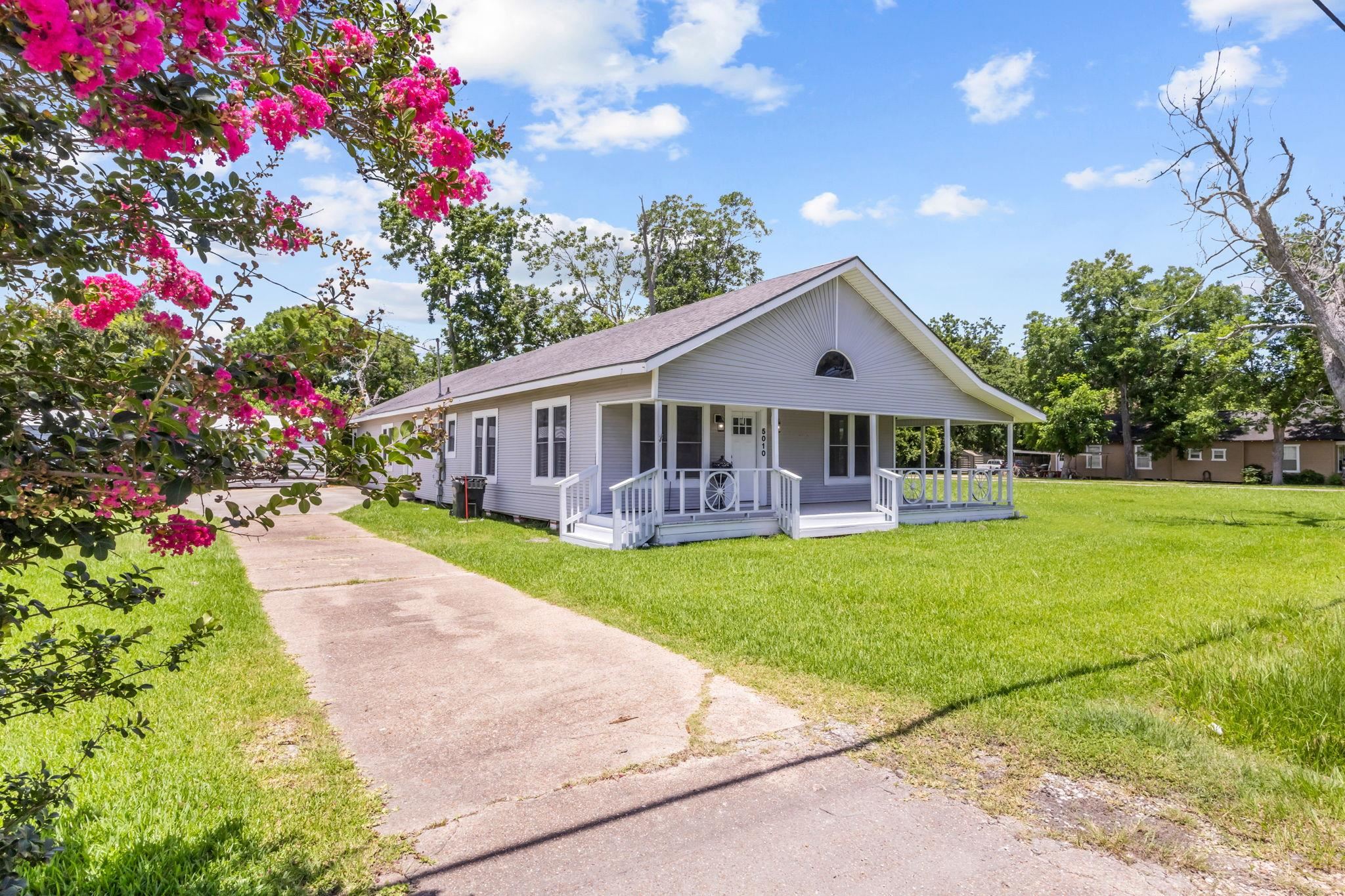 5010 Wilson Street Groves, TX 77619 - Photo 1 of 27