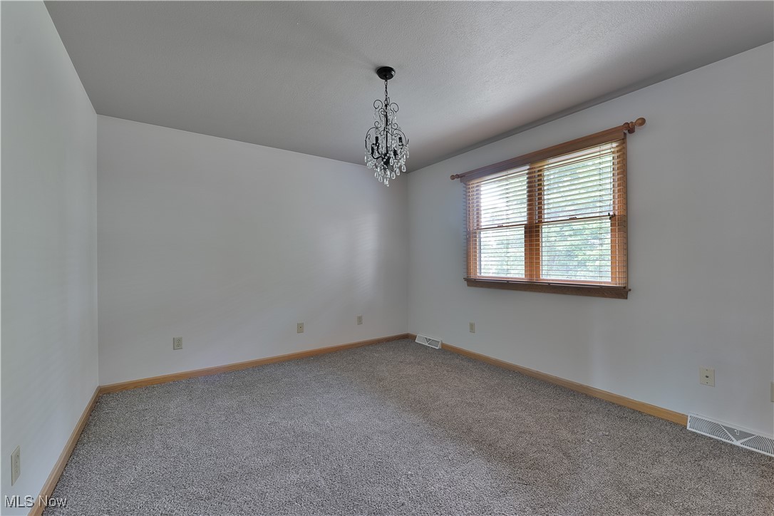 230 Clingan Road Struthers, OH 44471 - Photo 31 of 47 Gallery Image 31