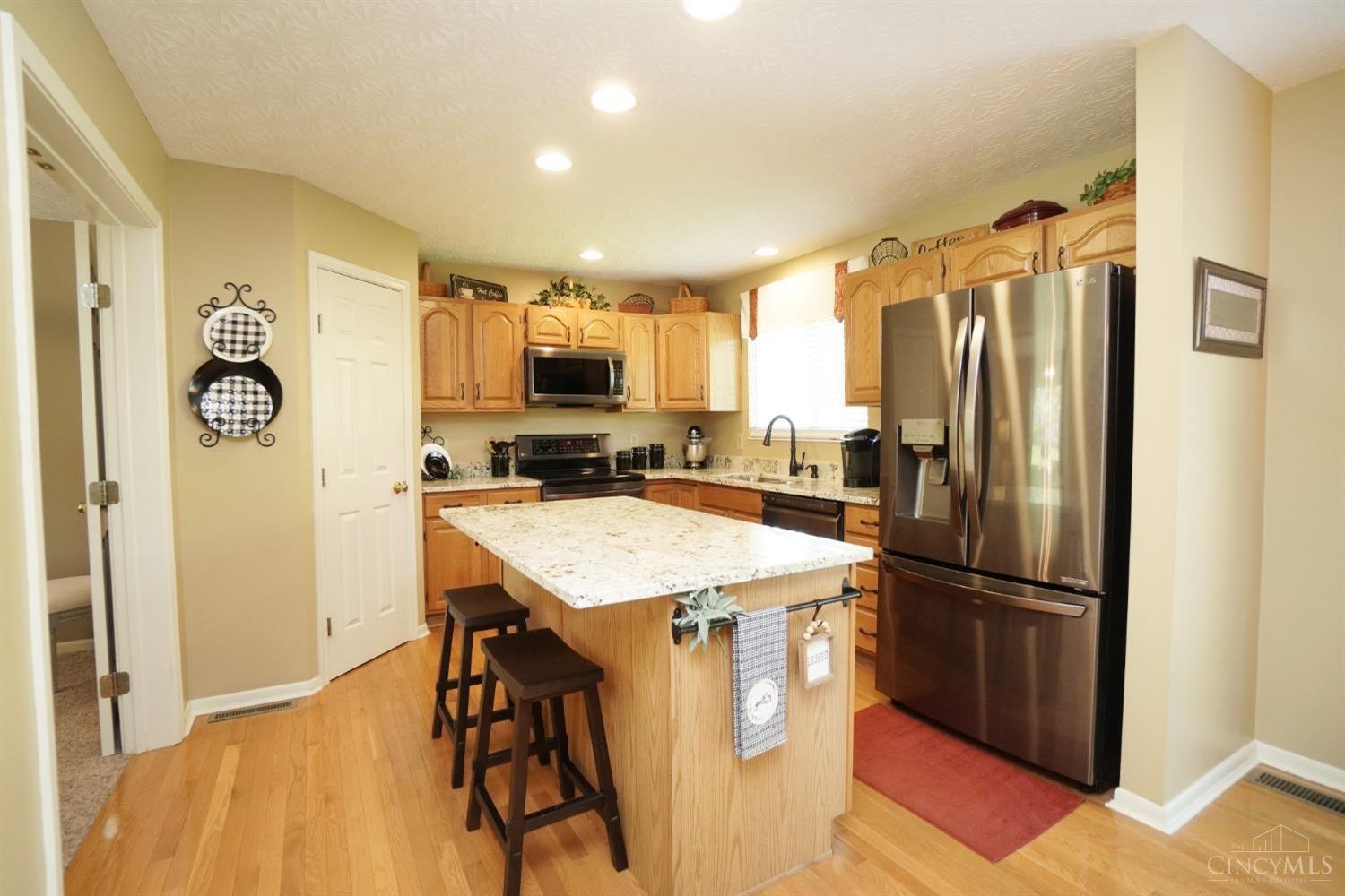 1258 Timber Ridge Court Batavia, OH 45103 - Photo 8 of 36 Gallery Image 8