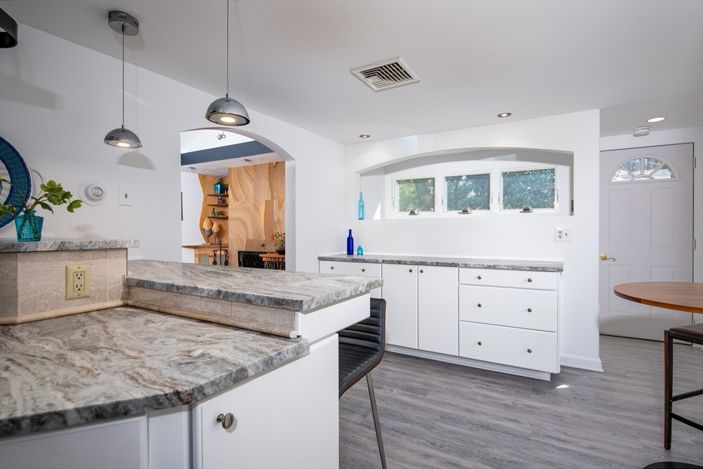 147 Rice Avenue Northborough, MA 01532 - Photo 14 of 42 Gallery Image 14