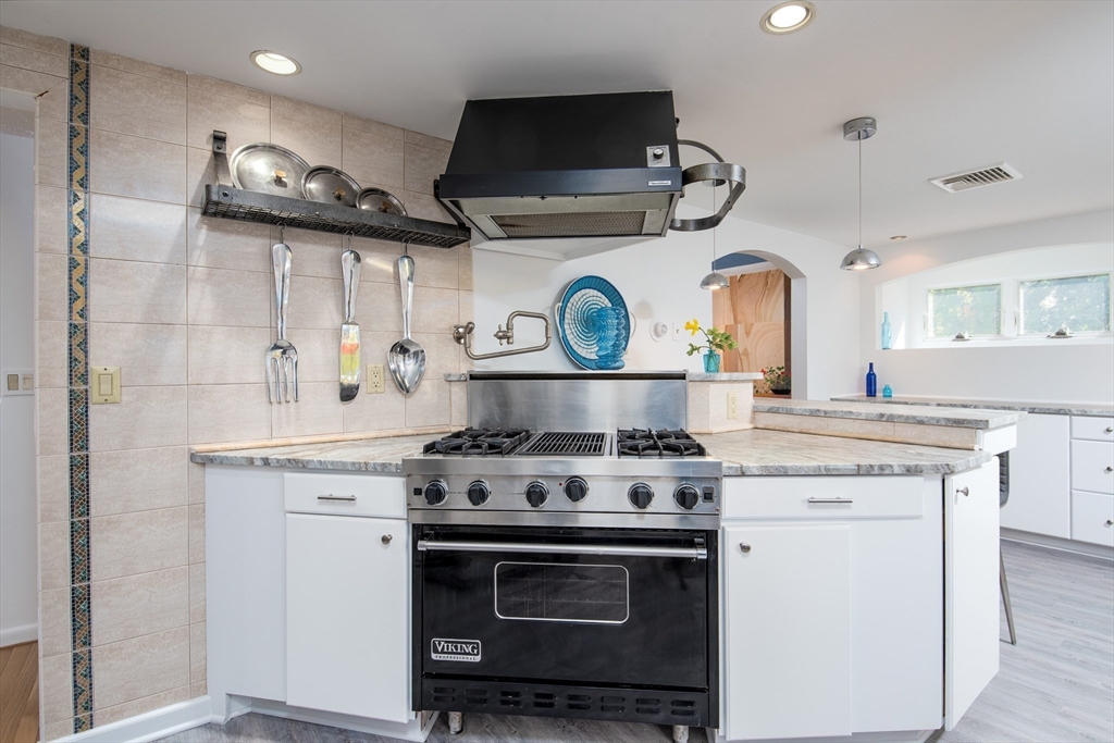 147 Rice Avenue Northborough, MA 01532 - Photo 15 of 42 Gallery Image 15